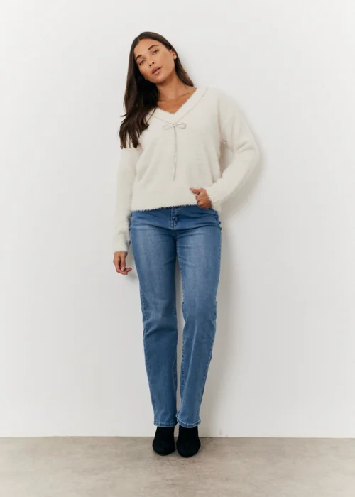 In The Style White Embellished Bow Jumper - 06-08 Image 9