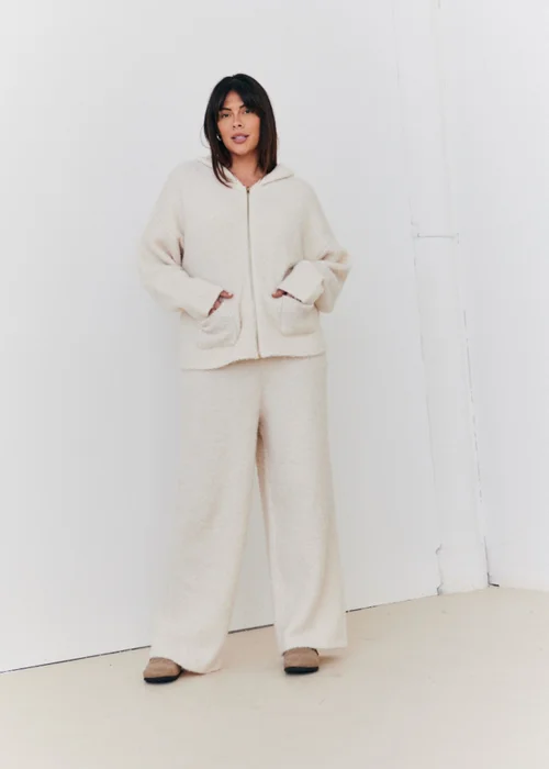In The Style Cream Fluffy Knit Wide Leg Trousers - 22-24 Image 4