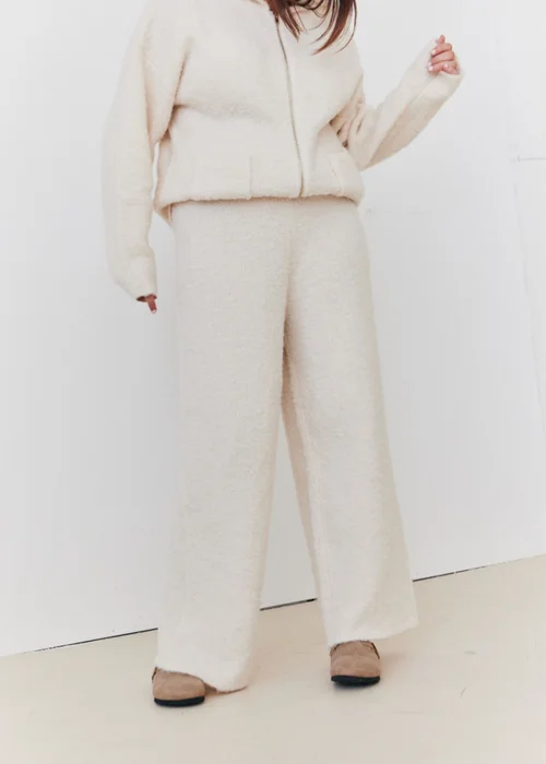 In The Style Cream Fluffy Knit Wide Leg Trousers - 22-24 Image 5