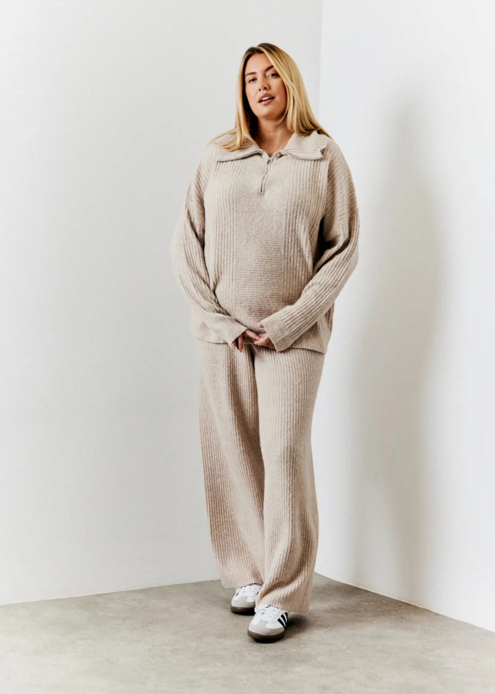 In The Style Hannah Brown Camel Knit Wide Leg Trousers - 14-16 Image 5