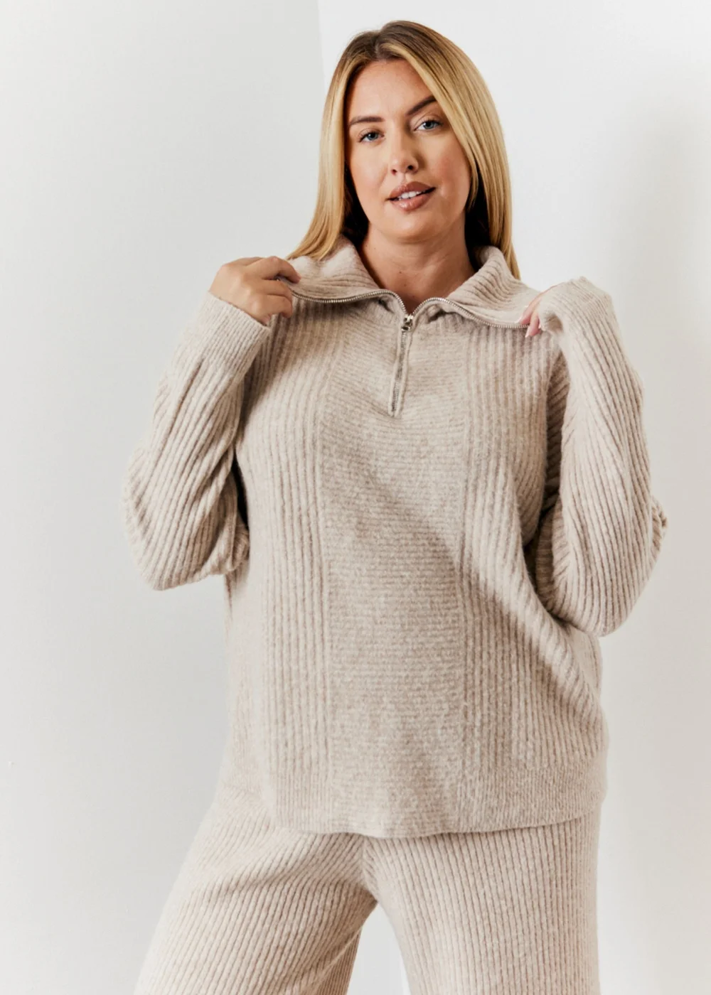 In The Style Camel 1/4 Zip Knit Jumper - 22-24 Image 5