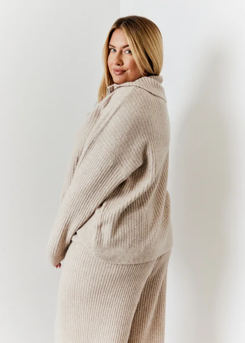 In The Style Camel 1/4 Zip Knit Jumper - 22-24 Image 6