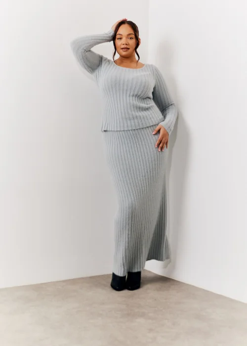 In The Style Grey Fluffy Ribbed Midaxi Skirt - Size 6-8 Image 5