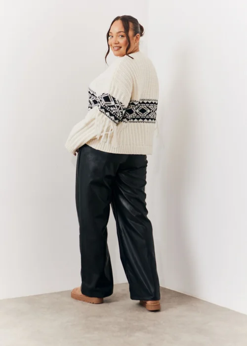 In The Style Perri Sian Cream Aztec Fringe Jumper - 06-08 Image 9