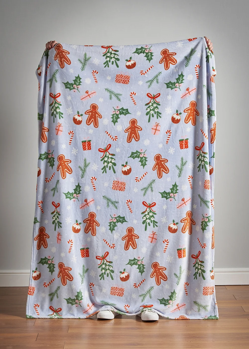 Catherine Lansfield Christmas Gingerbread Cosy Fleece Blanket Throw (130x170cm) - One Size Image 3