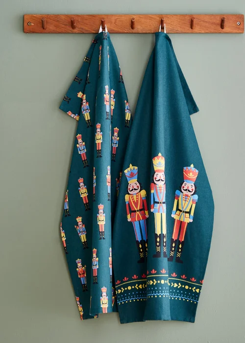 Catherine Lansfield Christmas Nutcracker Cotton Kitchen Tea Towel Pack of 4 (50x75 cm) - One Size Image 2