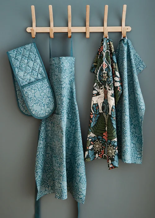 Catherine Lansfield Majestic Stag Cotton Kitchen Tea Towel Pair (50x75 cm) - One Size Image 3