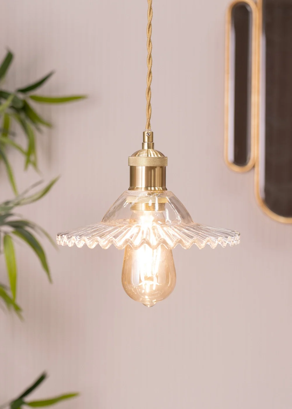 ValueLights Lucrezia Brushed Gold Pendant Light Clear Frilled Glass Shade (112cm x 21.5cm x 21.5cm) - One Size Image 3