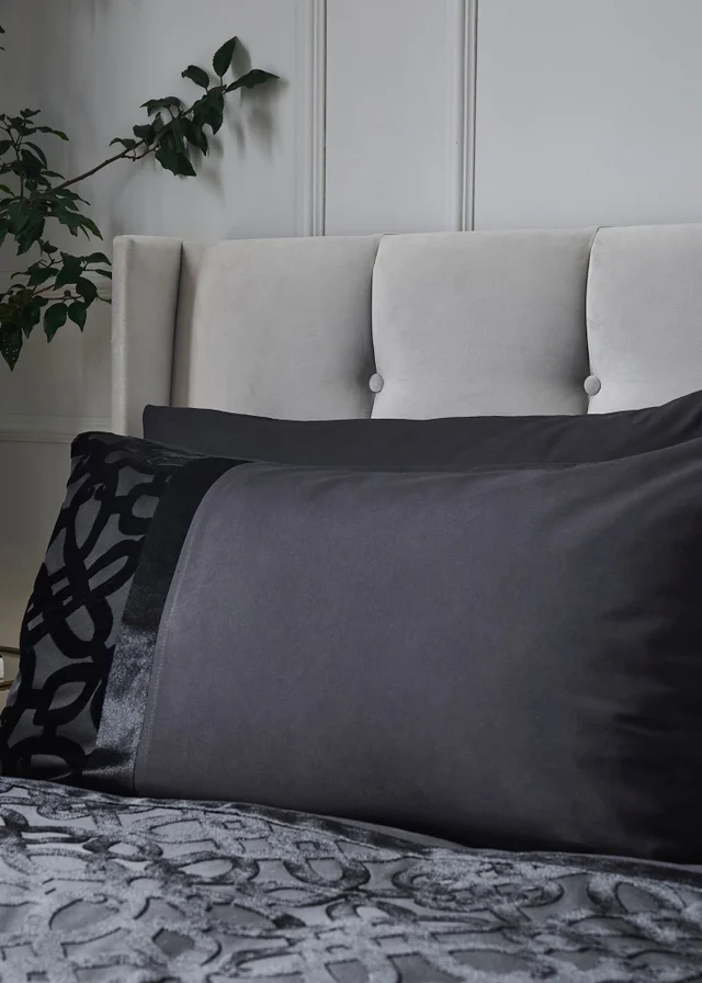 Catherine Lansfield Lattice Cut Velvet Duvet Cover Set Black