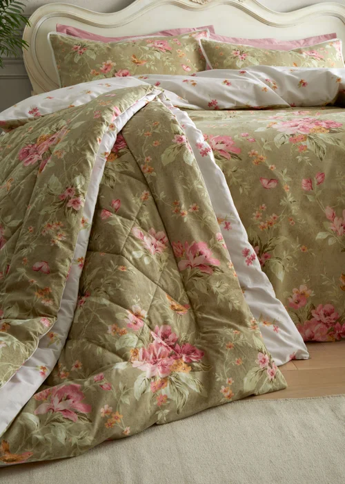 Bridgerton By Catherine Lansfield 3.5 Tog Penelope Reversible Eiderdown Bedspread (200x200cm) - One Size Image 2