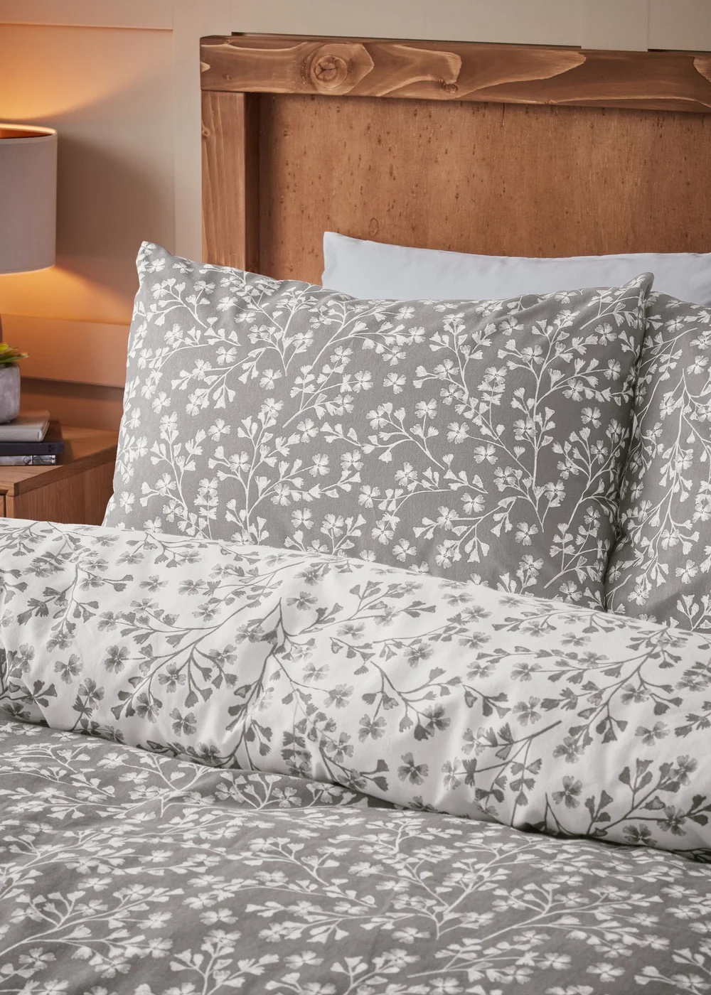 Catherine Lansfield Brushed Grace Floral Cotton Reversible Duvet Cover Set - Single Image 3