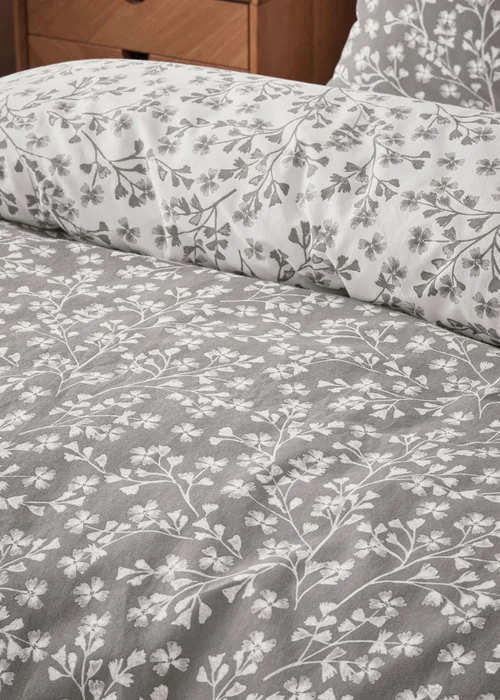Catherine Lansfield Brushed Grace Floral Cotton Reversible Duvet Cover Set - Single Image 4
