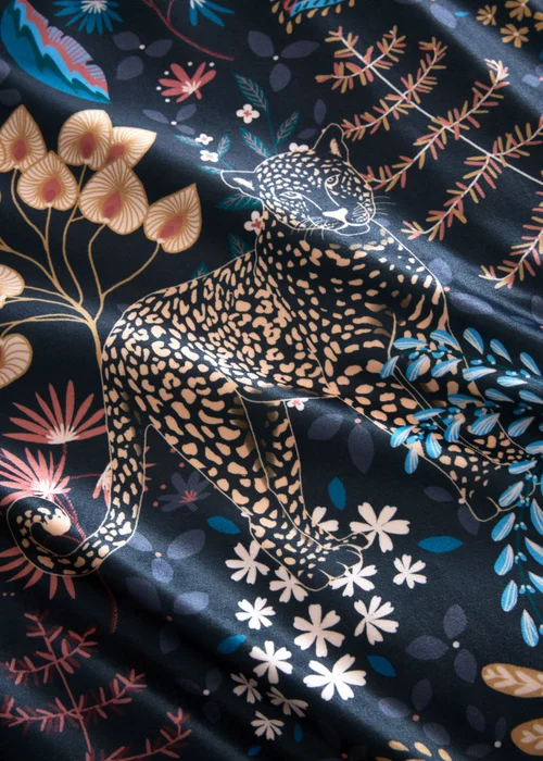 Catherine Lansfield Soft Velvet Exotic Leopard Duvet Cover Set - Single Image 4