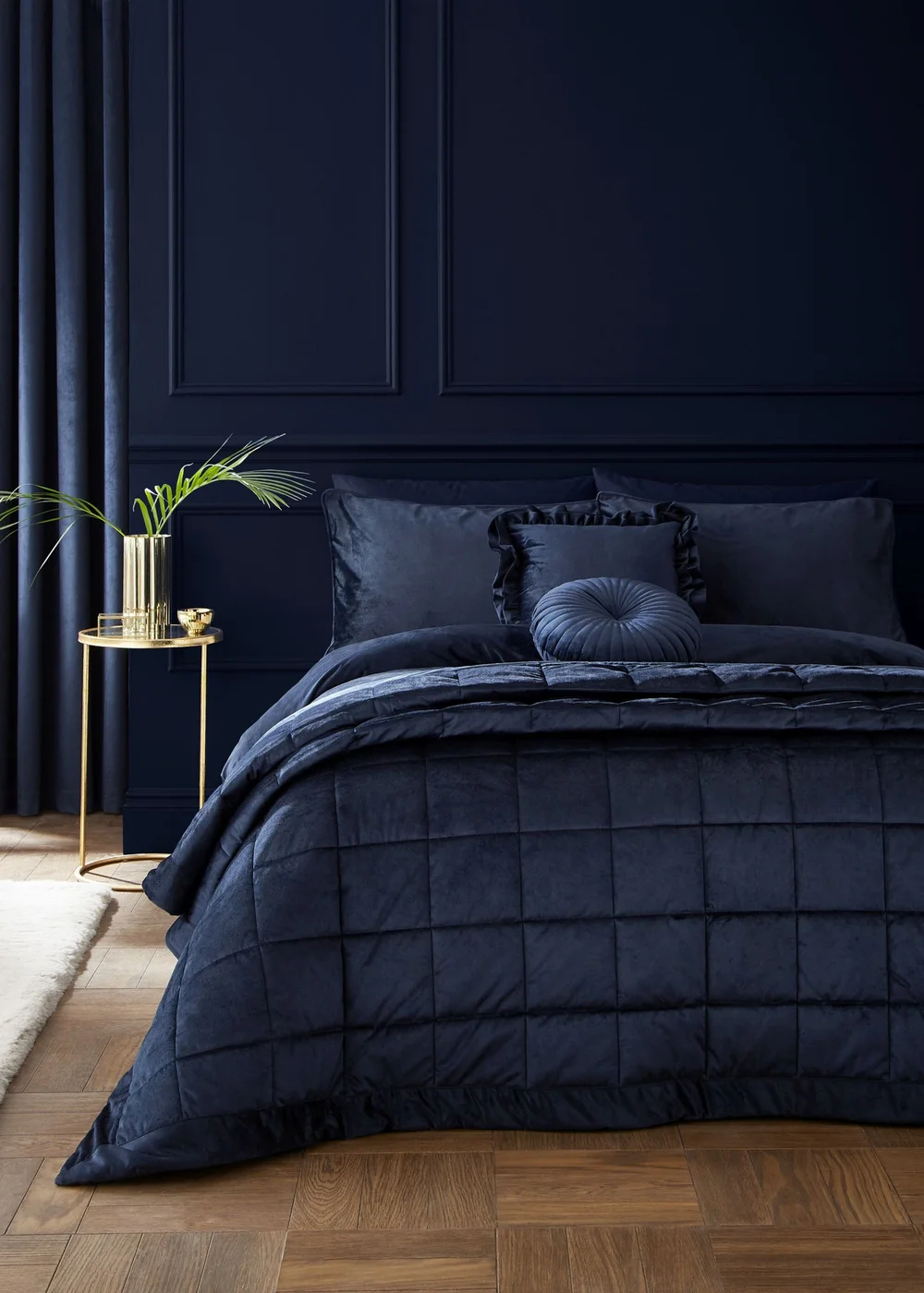 Catherine Lansfield Kingsley Soft Matt Velvet Duvet Cover Set Navy Blue - Single Image 1