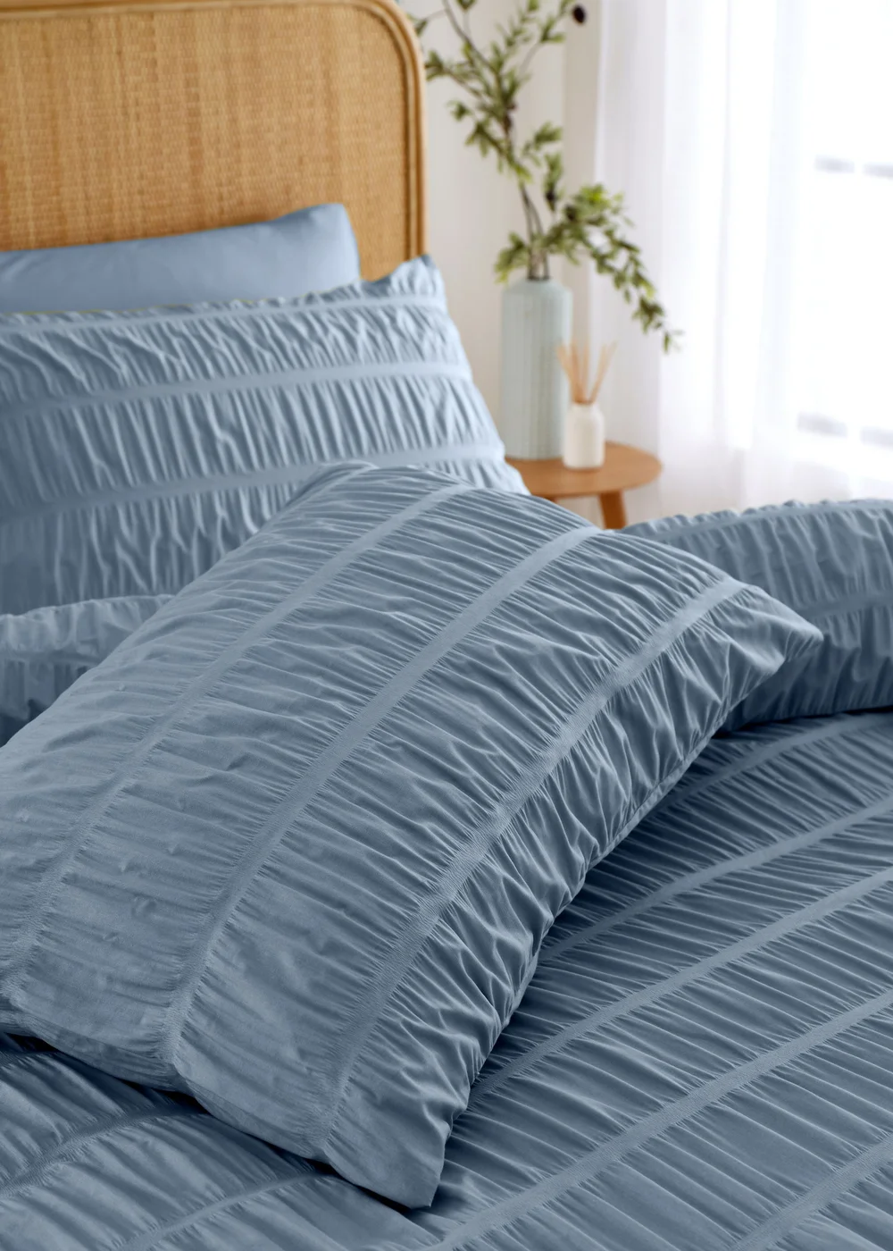 Catherine Lansfield Seersucker Duvet Cover Set Blue - Super king Image 2
