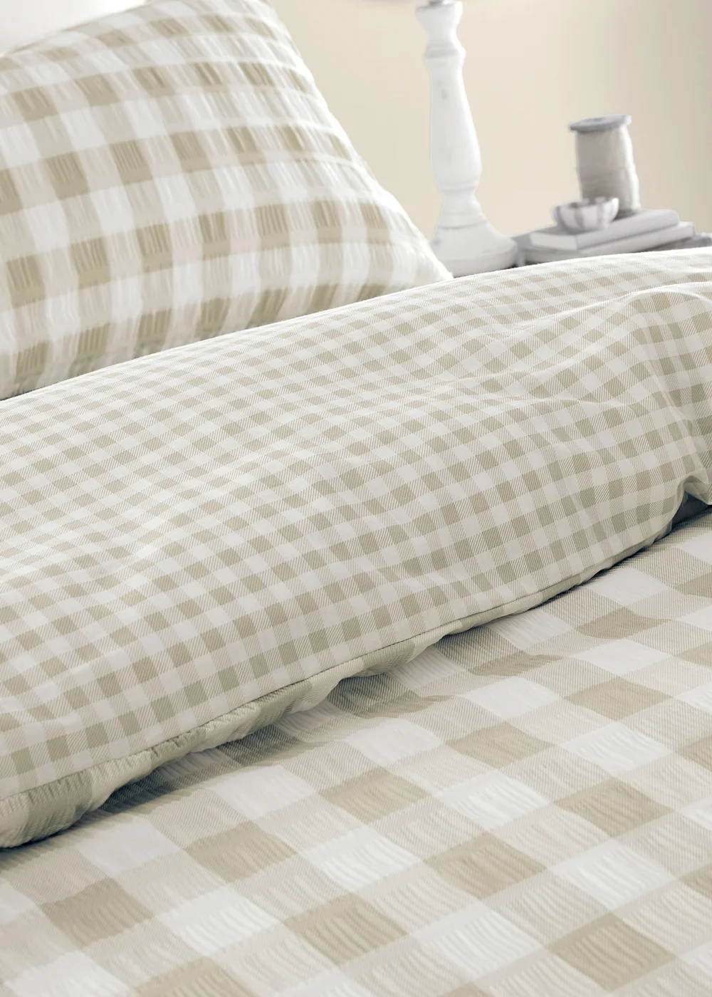 Catherine Lansfield Seersucker Gingham Check Duvet Cover Set - Single Image 4