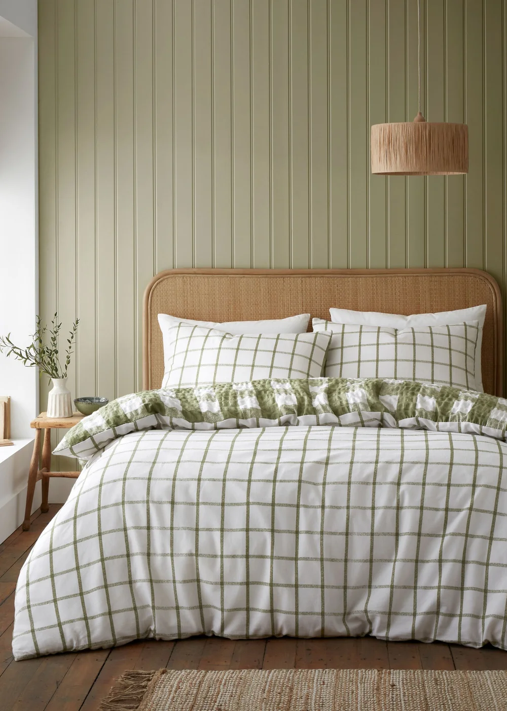Catherine Lansfield Brushed Seersucker Gingham Reversible Duvet Cover Set - Single Image 2
