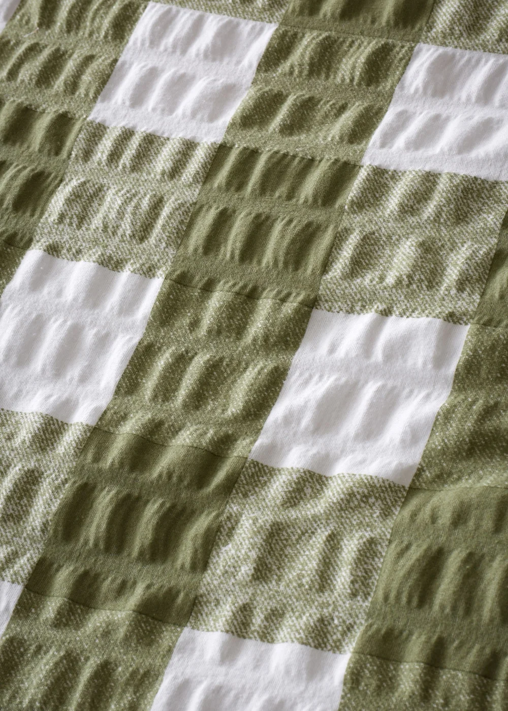 Catherine Lansfield Brushed Seersucker Gingham Reversible Duvet Cover Set - Single Image 4