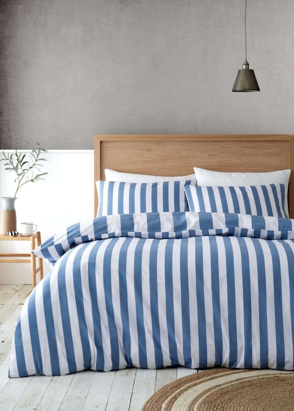 Catherine Lansfield Cove Stripe Reversible Duvet Cover Set - Single Image 2