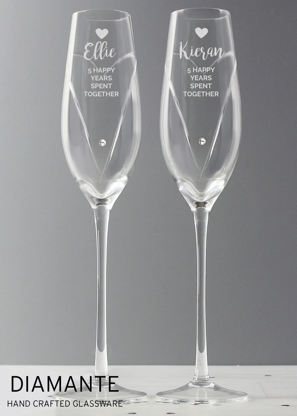 Personalised Memento Company Clear Hand Cut Heart Celebration Pair of Flutes with Gift Box - One Size Image 3