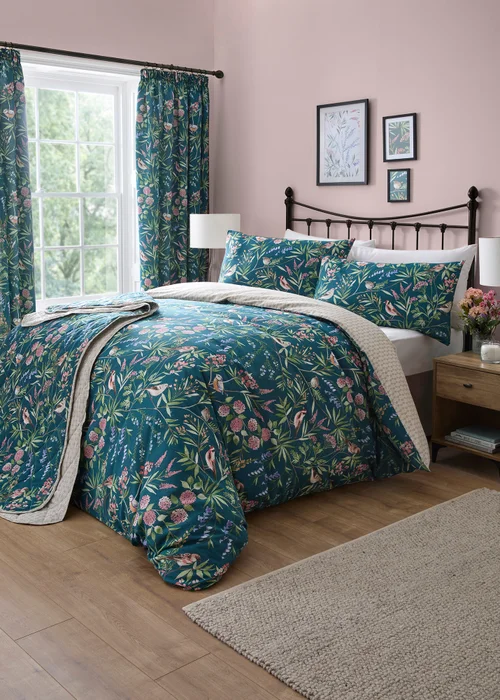 Dreams & Drapes Design Caraway Green Reversible Duvet Cover Set - Single Image 4