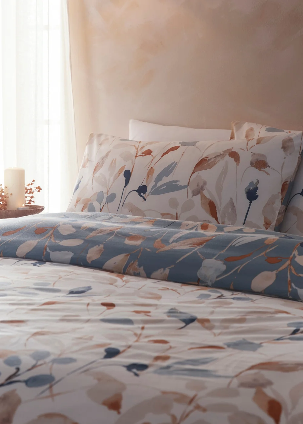 Drift Home Anya Blue Duvet Cover Set - Single Image 2