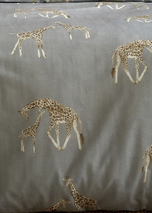 Fusion Milo Giraffe Grey Reversible Duvet Cover Set - Single Image 4