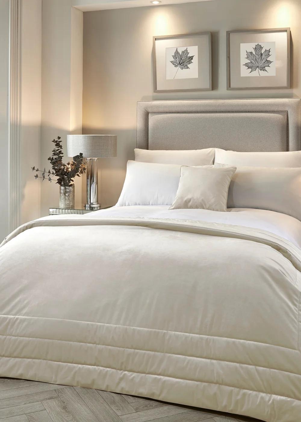 Laurence Llewelyn-Bowen Chic Ivory Velvet Bedspread - 150 x 220cm Image 1