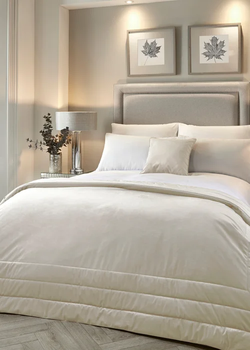 Laurence Llewelyn-Bowen Chic Ivory Velvet Bedspread - 150 x 220cm Image 1