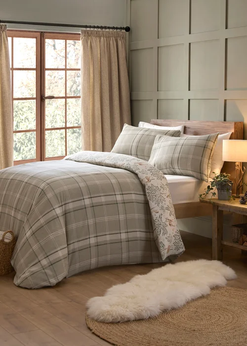 Dreams & Drapes Lodge Forest Animals Christmas Natural Duvet Cover Set - Single Image 4