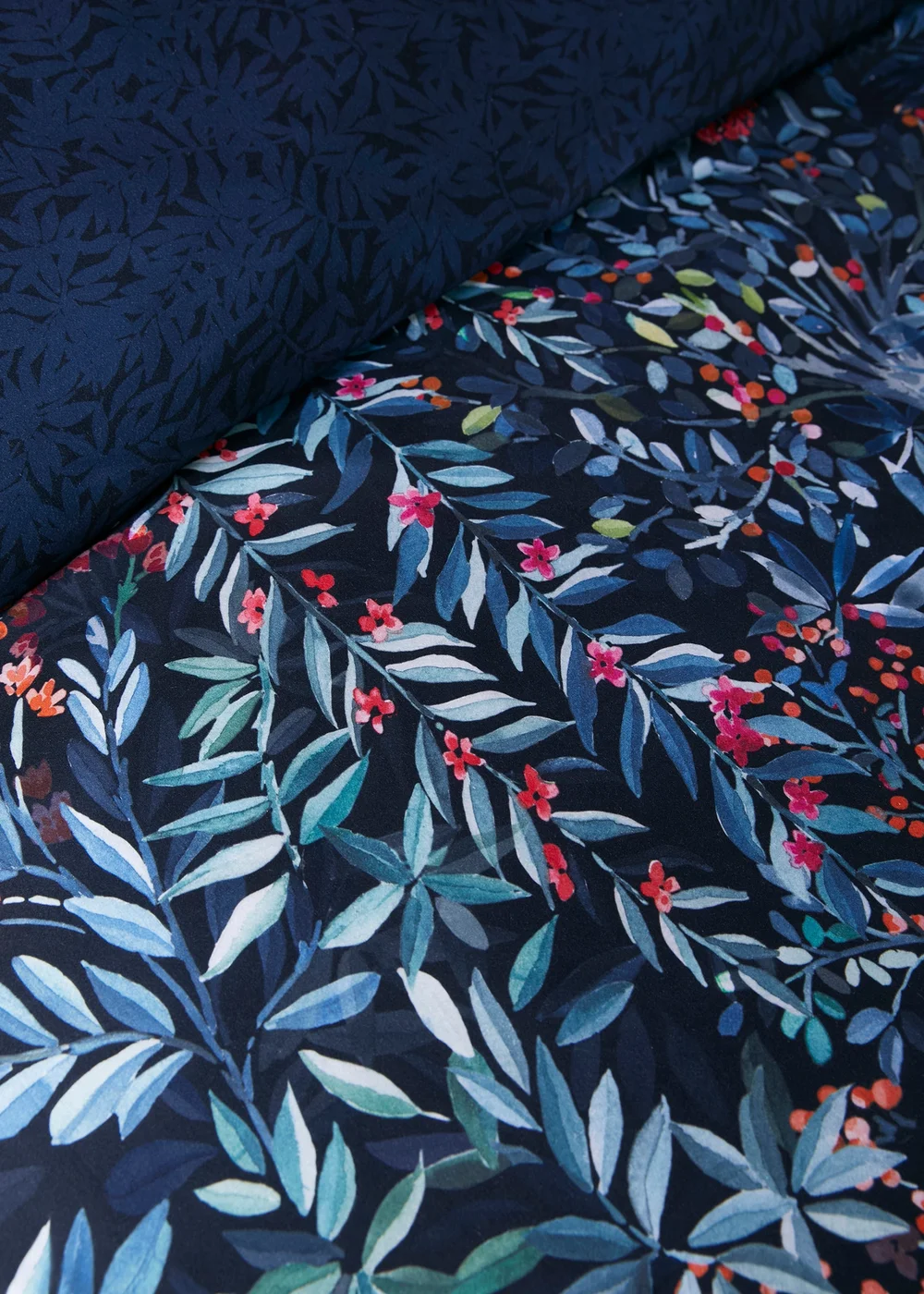 Soiree Tessa Navy Duvet Cover Set - Double Image 3