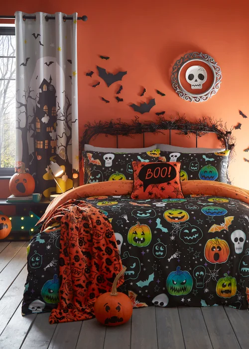 Bedlam Scary Pumpkins Glow in the Dark Halloween Black Duvet Set - Single Image 4