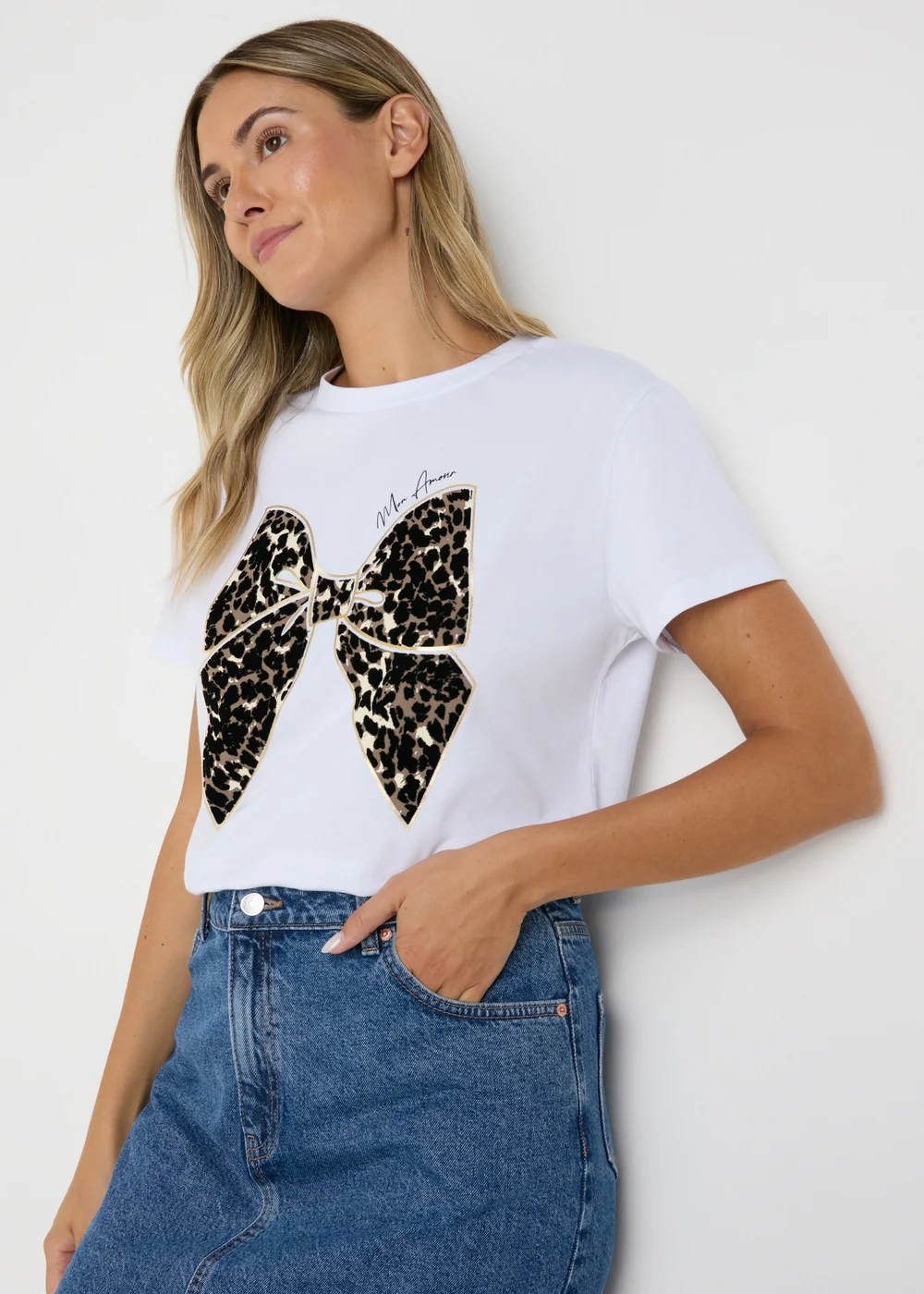 White Bow T-Shirt - 8 Image 1