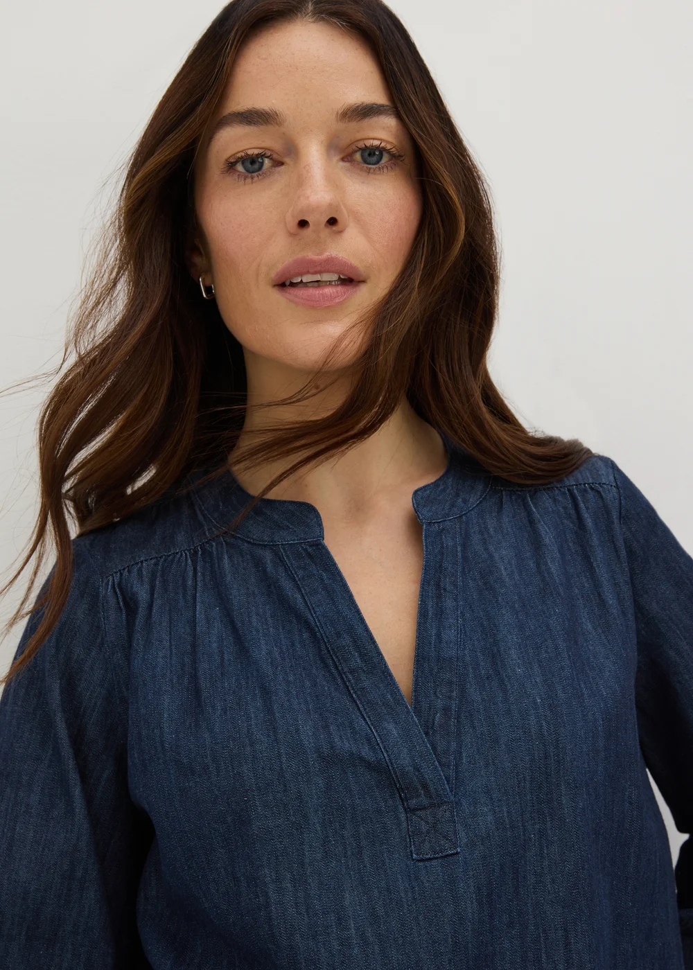 Blue Notched Neck Blouse - 8 Image 3