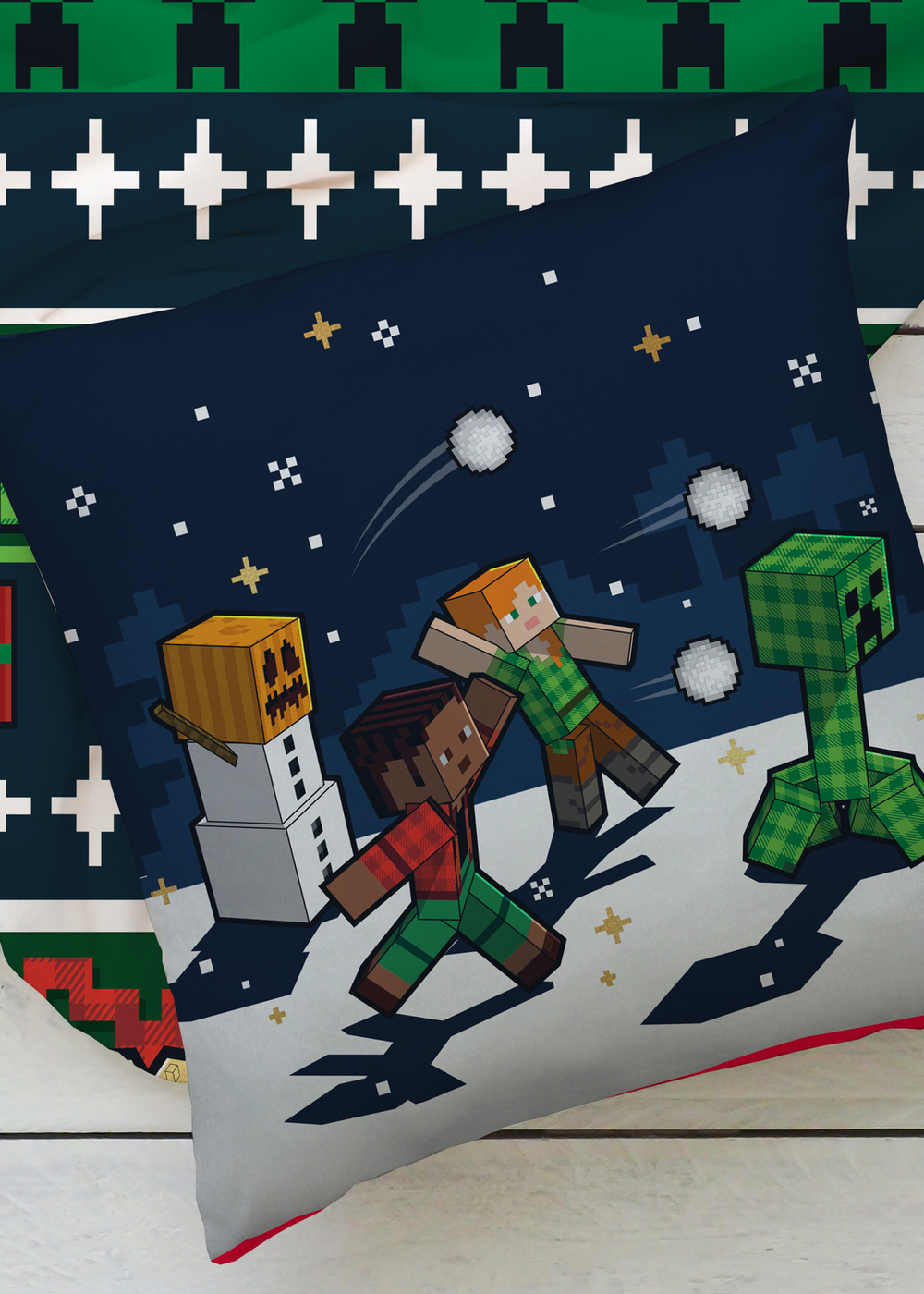 Minecraft Present Square Decorative Cushion - One Size Image 3