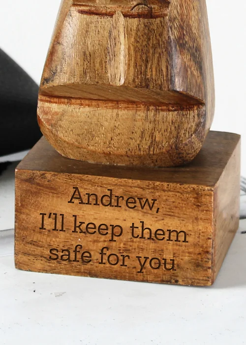 Personalised Memento Company Wood Nose-Shaped Glasses Holder - One Size Image 2