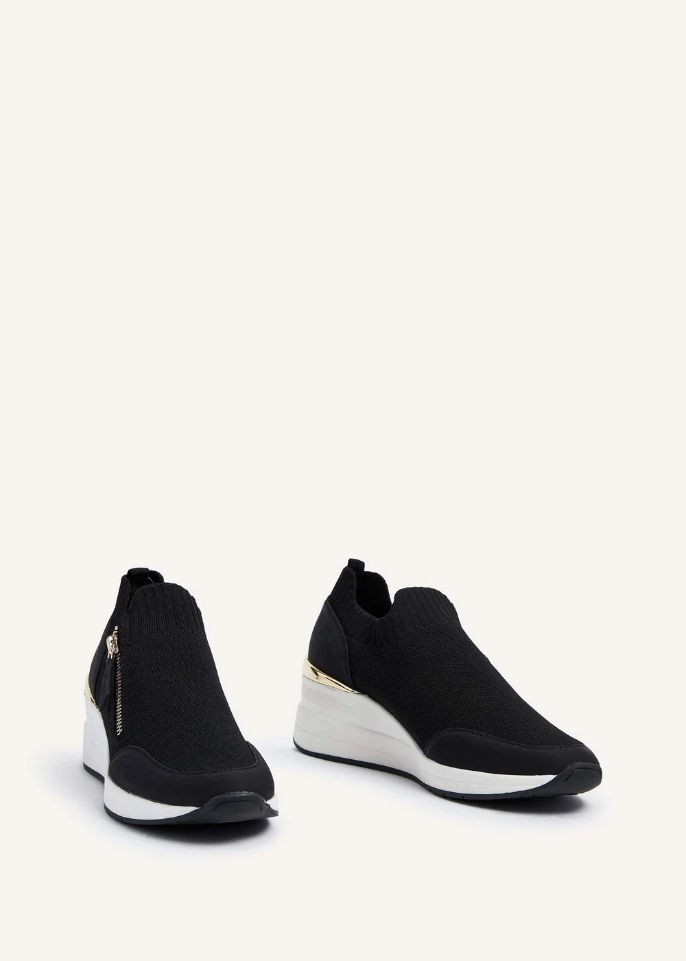 Linzi Adler Black Flyknit Wedged Trainer - 3 Image 3