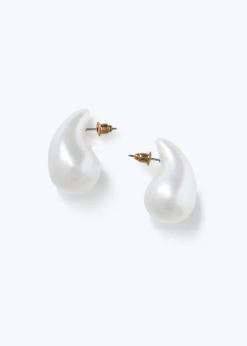 Muse Pearl Teardrop Stud Earring - One Size Image 3