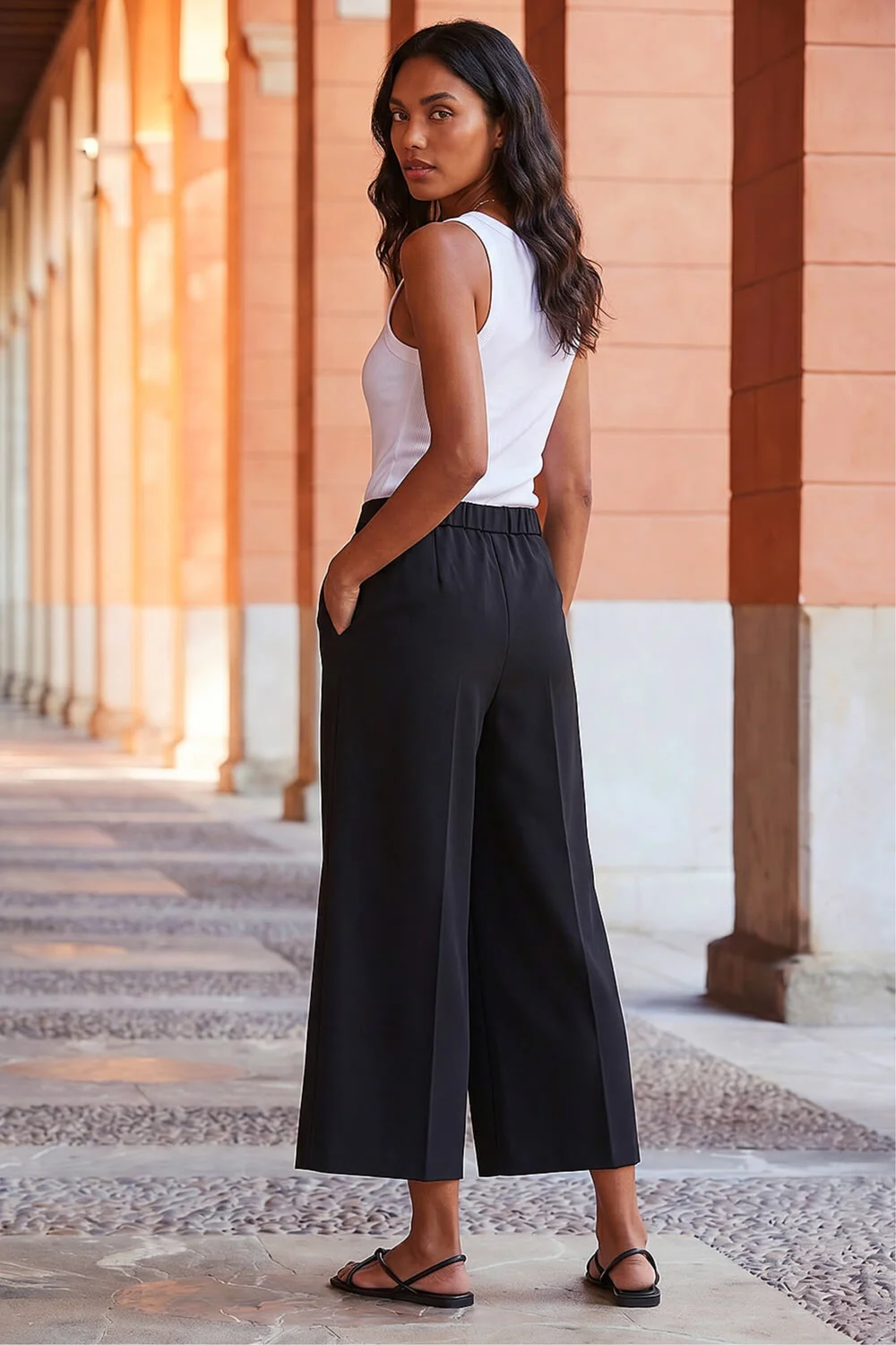 Roman Black Wide Leg Premium Stretch Culottes - 14 Image 3