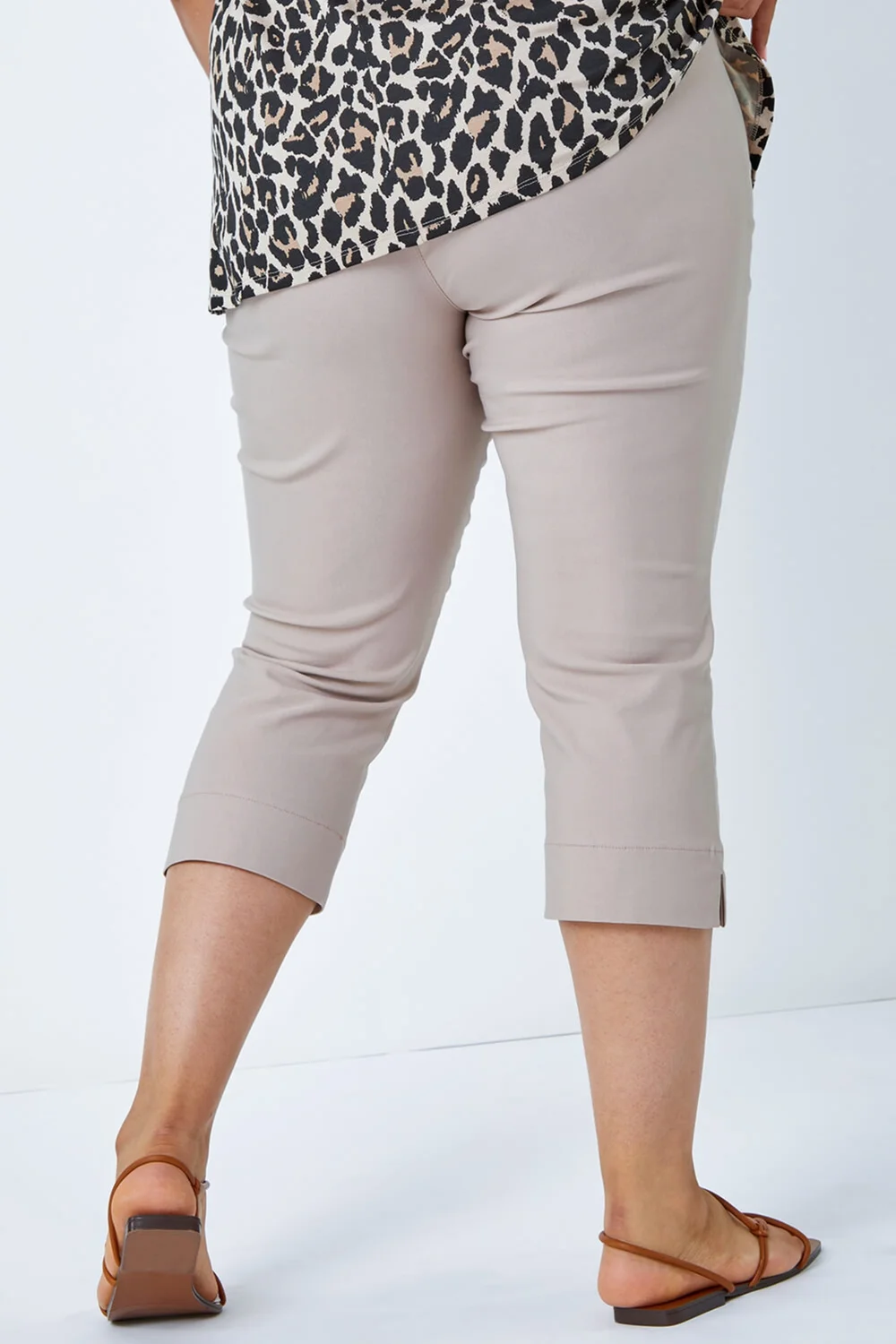 Roman Natural Curve Cropped Stretch Trouser - 16 Image 3