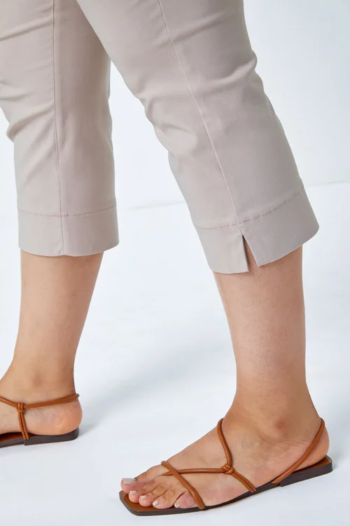 Roman Natural Curve Cropped Stretch Trouser - 16 Image 4