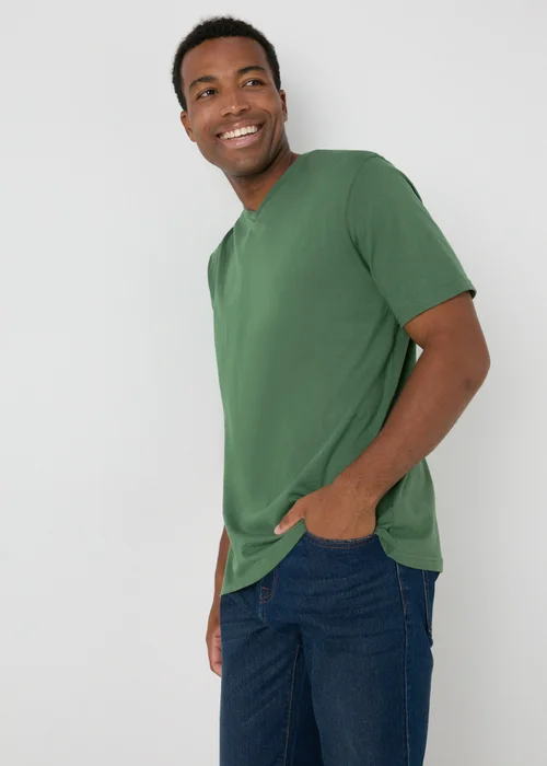 Green Essential V-Neck T-Shirt - XS Image 3