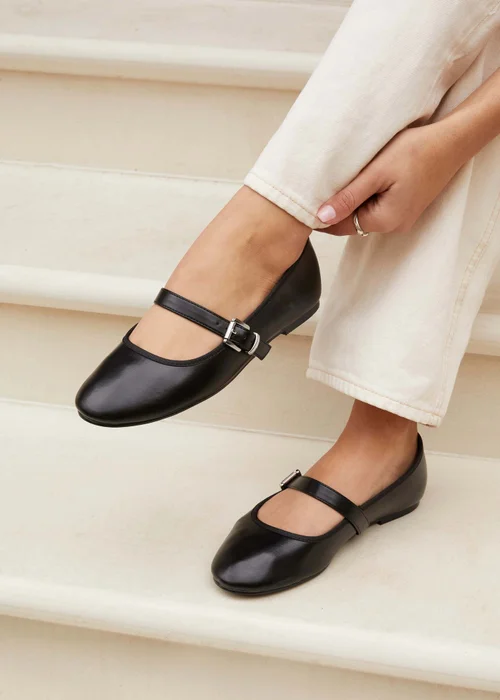 Linzi Odette Black Faux Leather Mary Jane Pumps - 3 Image 1