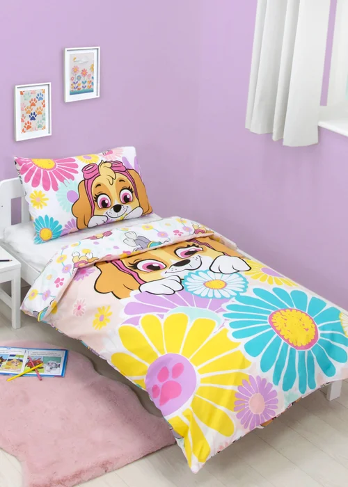 Paw Patrol Polycotton Reversible 2 Piece Duvet Cover - Junior Image 1