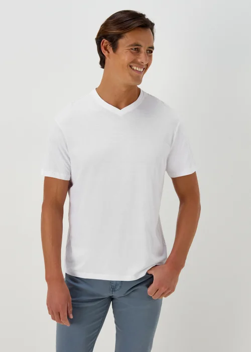 White Essential V-Neck T-Shirt - XS Image 3
