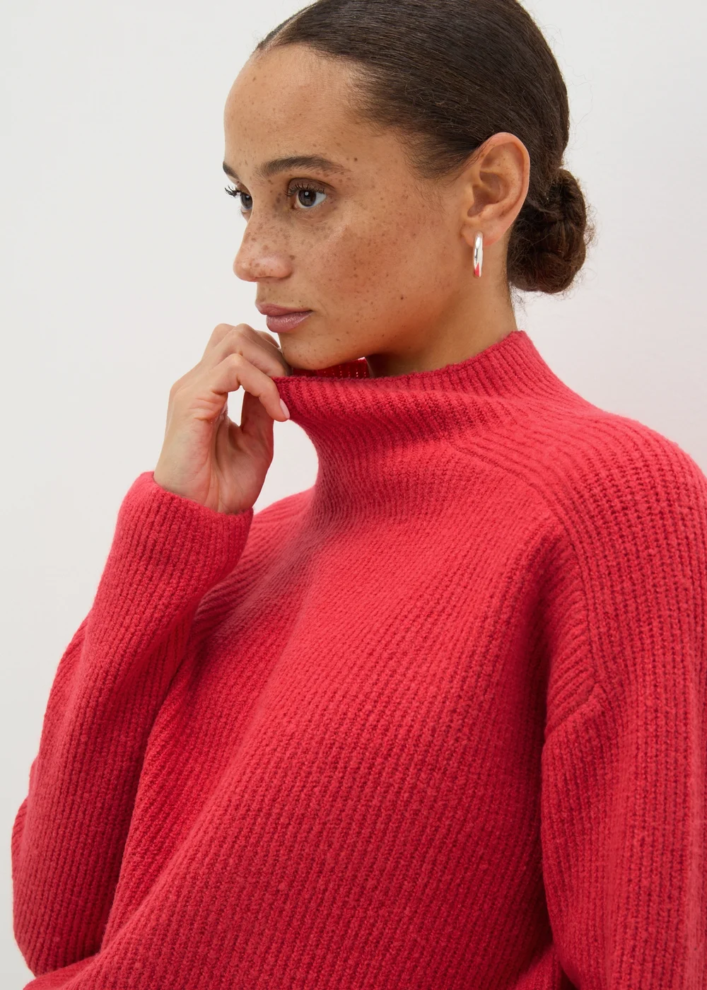 Coral Ribbed High Neck Jumper - XS Image 2