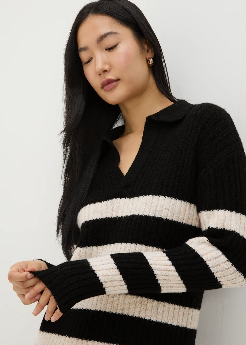 Black Open Collar Stripe Knitted Dress - XS Image 3