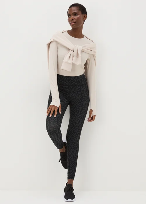 Souluxe Black Leopard Print Leggings - 8 Image 1
