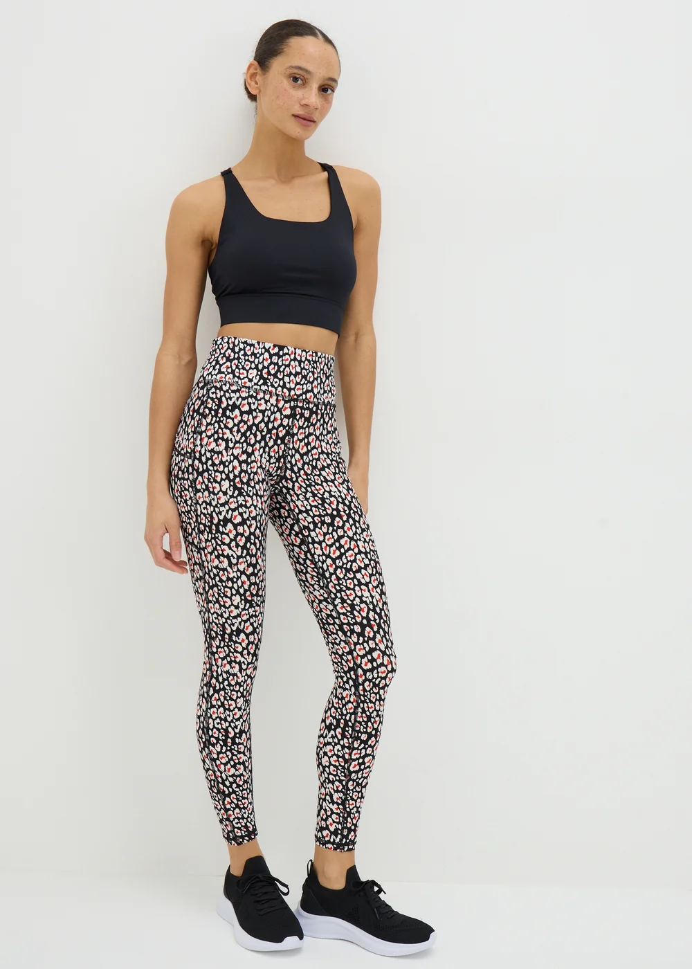 Souluxe Black Patterned Leggings - 8 Image 1
