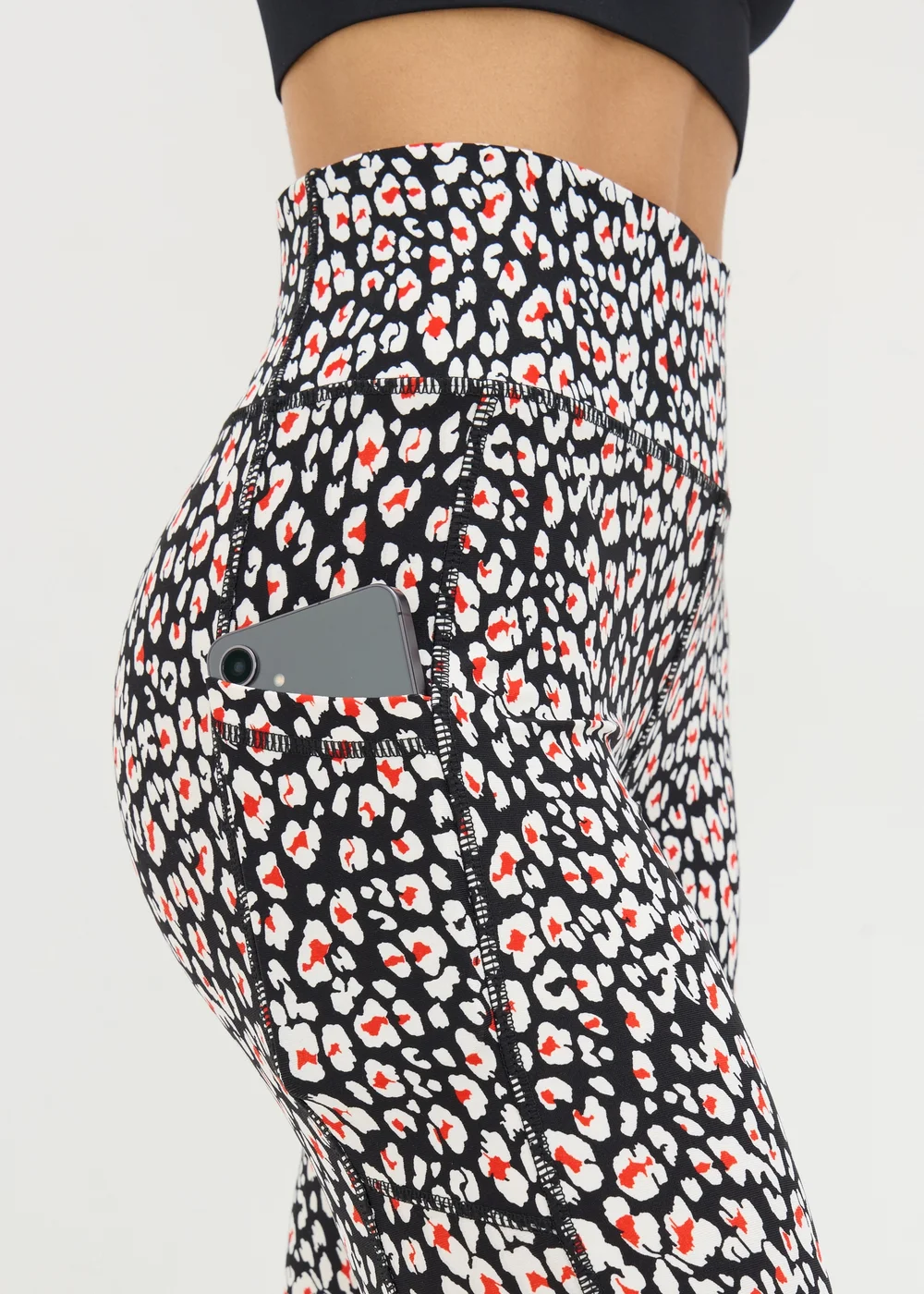 Souluxe Black Patterned Leggings - 8 Image 3